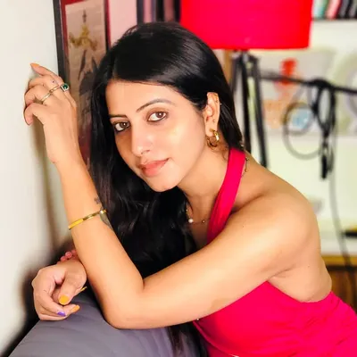 MahiBudhani🦋 profile