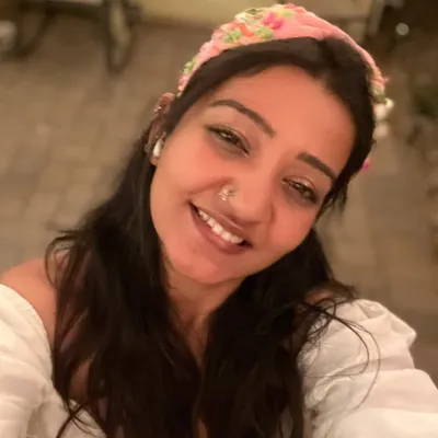 Mahika Sharma profile