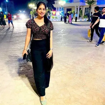 Mahi Grover ❤️ profile