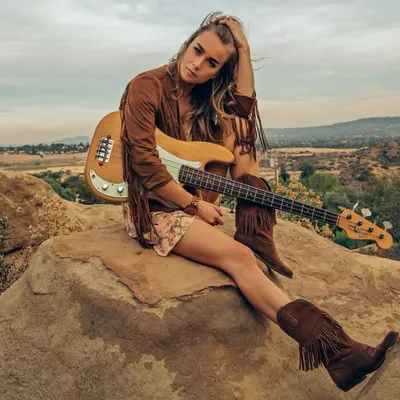 Mai Leisz profile