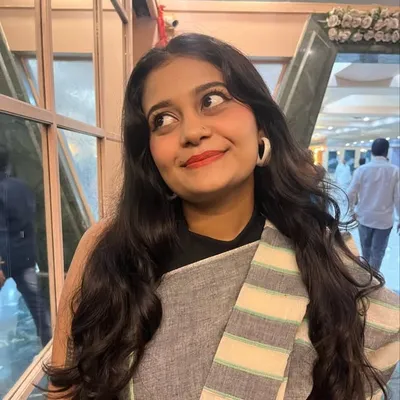 Main Shayar Toh Nahi profile