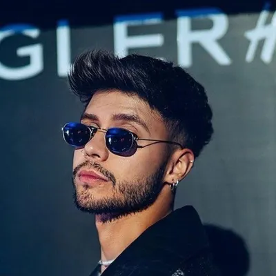 MARIO RUIZ profile