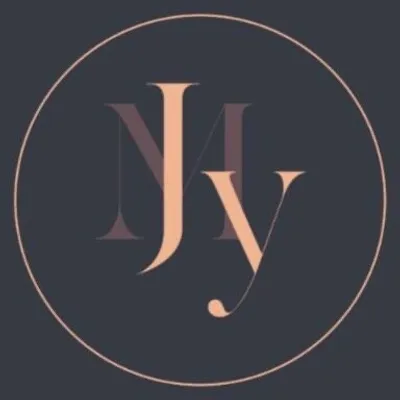 Maison Jeanne Young ✨ profile
