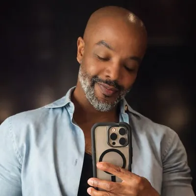Michael Jeffrey profile