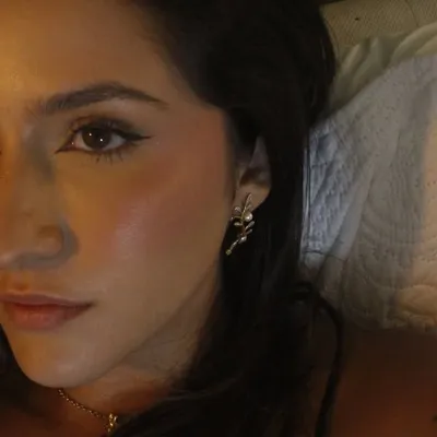 mɑriɑ júliɑ profile