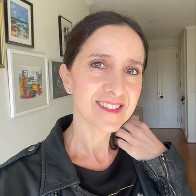 María Isabel Bruna profile