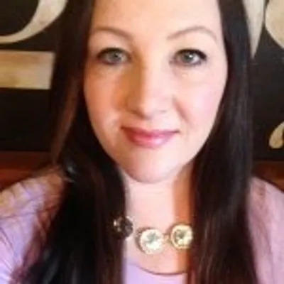 Laura | Parties, Holidays, DIY profile