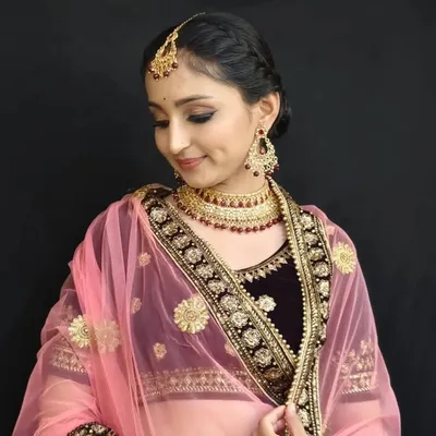 mahima pawar profile