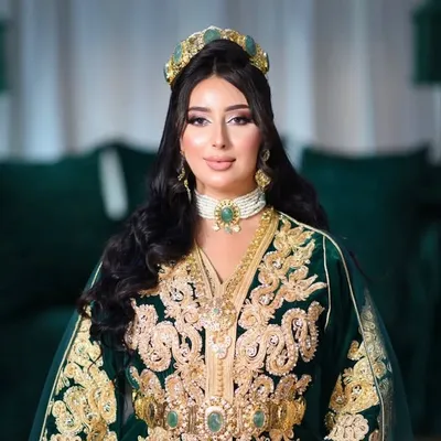 Makeup artist professional profile