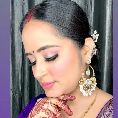 SIMRAN KAUR VASWANI |MAKEUPARTIST |AYODHYA|FAIZABAD|