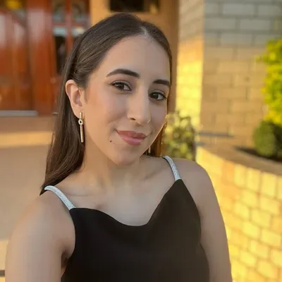 Disha Buxani profile