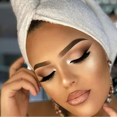 Makeup_lessons1 profile