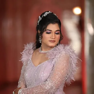 Preeti Kundelwal || Make-up artist|| hairstylist profile