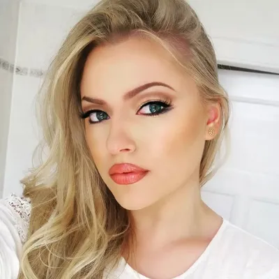 BEAUTY | MAKEUP profile