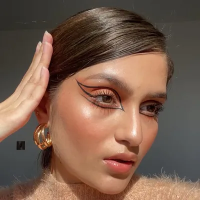 Makeup By Devika profile
