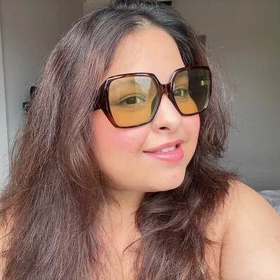 ISHITTA | DELHI BASED MAKEUP ARTIST profile