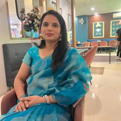 manisha / jaipur makeup artist profile