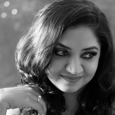 Monisha Bathija - Professional Makeup Artist profile