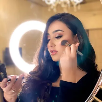 Nabeela Meenazi | Chicago makeup artist