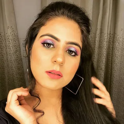 Nikita Ahuja๐๐