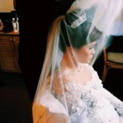 RIENA ARIANA Makeup Artist profile