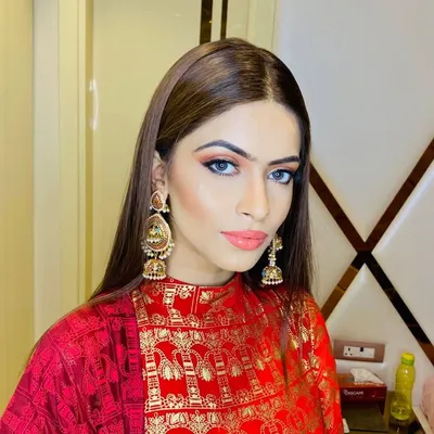 Riya Chopra profile