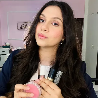 Shivali D Sehgal | MAKEUP ARTIST 🌸 profile