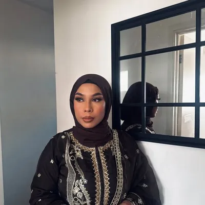 ๐๐๐
๐๐๐ profile