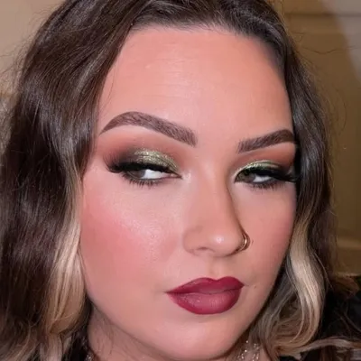 Danielle ๐ profile