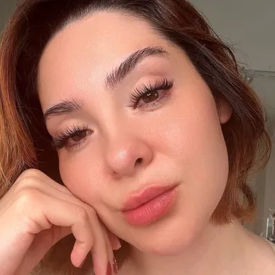 Elizabeth arias profile