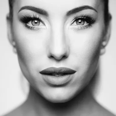 EVELINA ANDERSSON profile