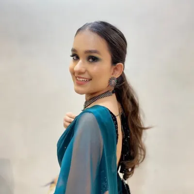 Yogita Lakhara | Bridal Makeup & Hair Artist | Mumbai profile