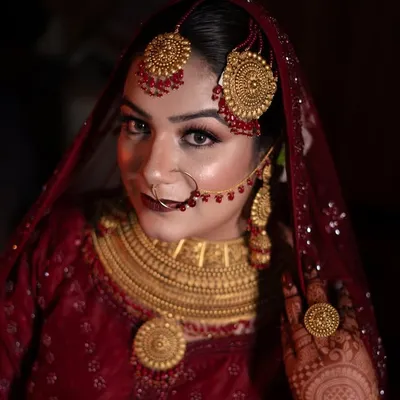 Nida | MakeupArtist profile