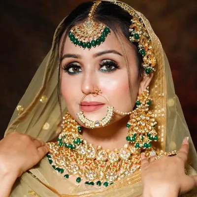 SAMI | BRIDAL MAKEUP ARTIST profile
