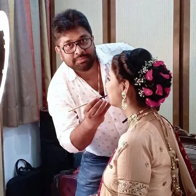 Aftab Shaikh | MUA in Mumbai profile