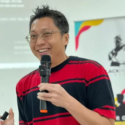 Ray Mak profile