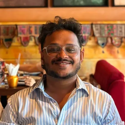Makrand Guram profile