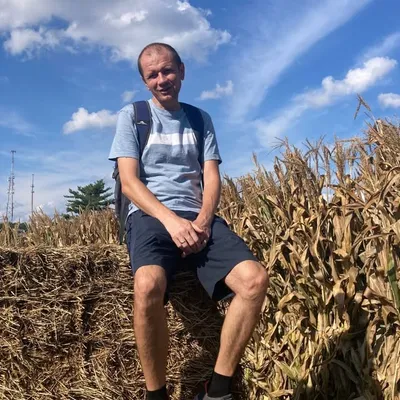 Міша Максимів profile