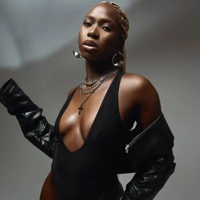 Spanish Señorita🇬🇲🇸🇱 profile