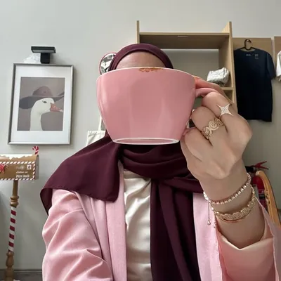 مـلآذ profile