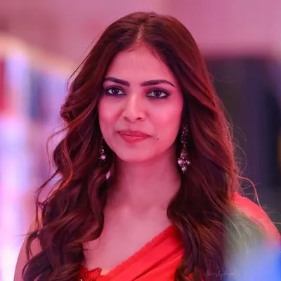 Malavikamohanan_ profile