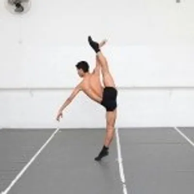 Male dancers profile