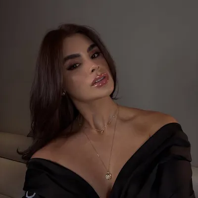 Maria Alexandra leon profile