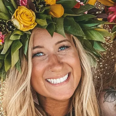 Malerie Holcomb-Botts profile