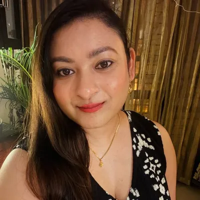 Malini Nandi | Makeup | Fashion | Lifestyle Influencer 🧿 profile