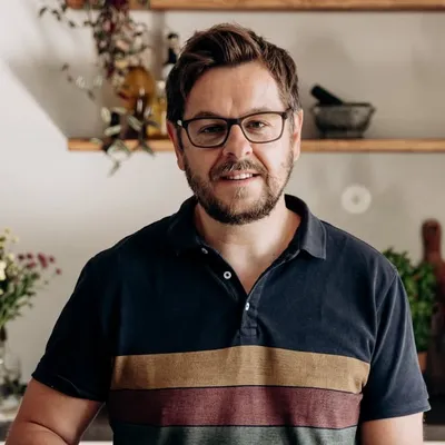 Malte Adrian profile