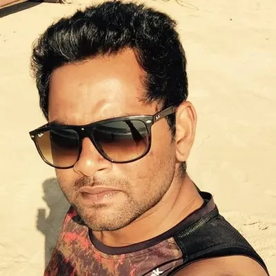 Lucky Kambli profile