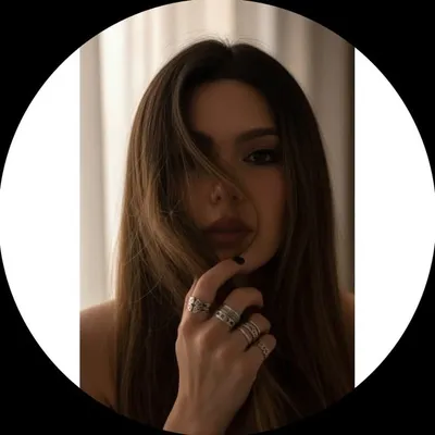 Malvika Chauhan Johal ๐ธ profile
