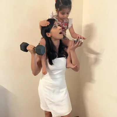 Ankita- Mom Fitness. Diastasis Recti & Postpartum Fitness Coach