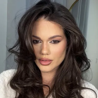 Marina Benevides profile